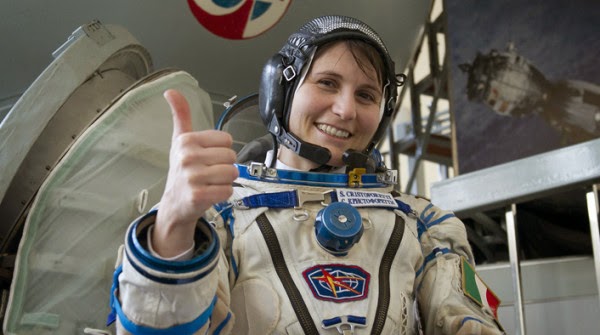 quanto guadagna un astronauta italiano