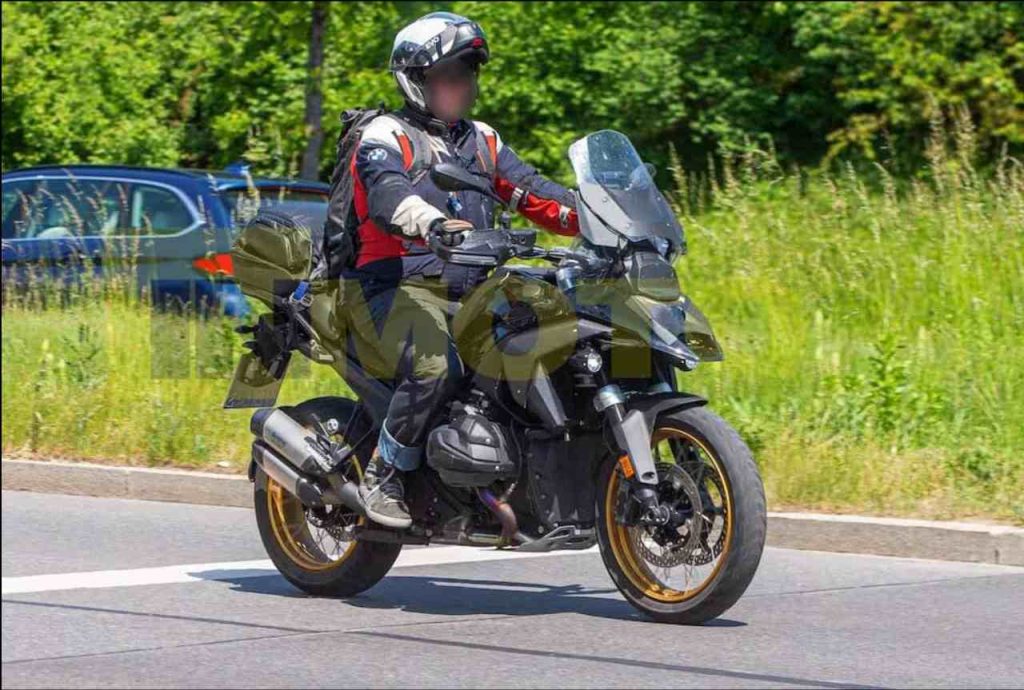 BMW R 1300 GS Adv Recensione, Pregi, Difetti,