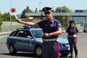 quanto guadagna un poliziotto