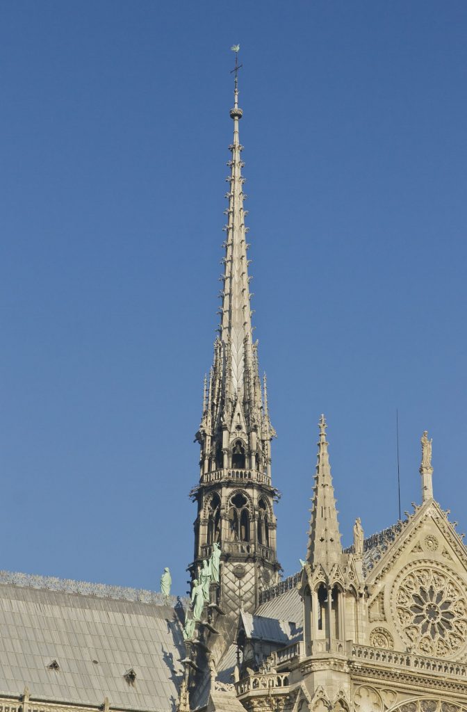 cattedrale di notre dame guglia