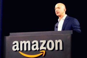 Jeff Bezos: la Storia di Successo dell'Uomo più Ricco del Mondo