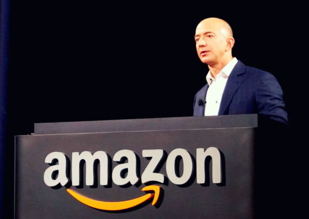 Jeff Bezos: la Storia di Successo dell'Uomo più Ricco del Mondo