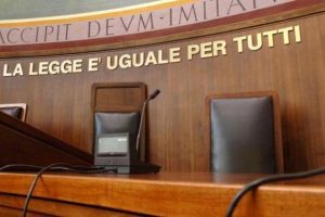 stipendio di un magistrato giudice in italia