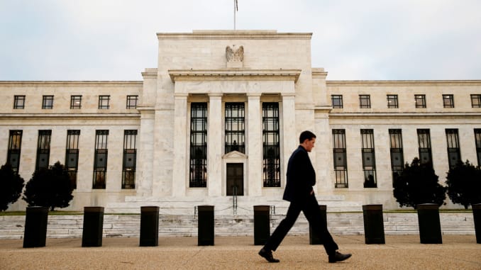 FED: "Costo del Denaro a Zero per i Prossimi Anni"; le Borse Crollano