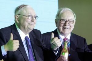 Warren Buffett Frasi e Consigli per Investimenti nel 2021