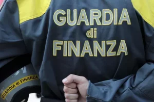 Quanto Guadagna un Finanziere, Come diventare Finanziere, Concorsi e Studi