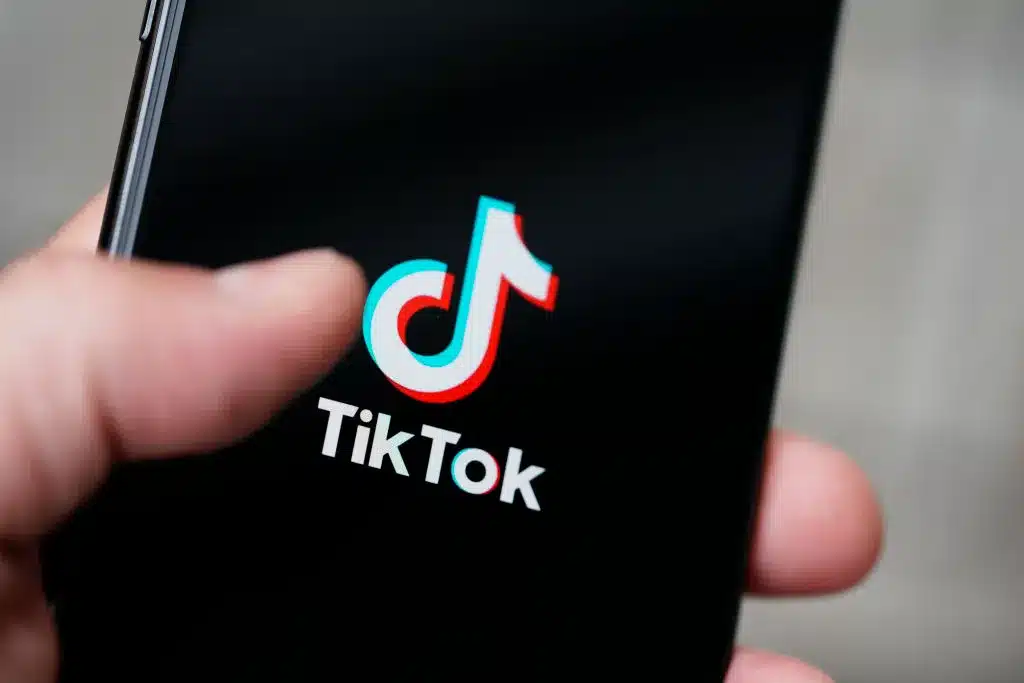 TikTok verrà bandito in occidente, secondo alcuni analisti