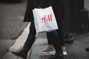 Germania in Crisi Economica: H&M chiude 2 filiali a Colonia ed Hannover