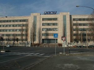 Stellantis Produrrà Auto Elettriche Cinesi a Mirafiori