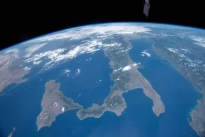 Le Più Grandi Aziende Spaziali Italiane: prodotti e curiosità 🚀🇮🇹