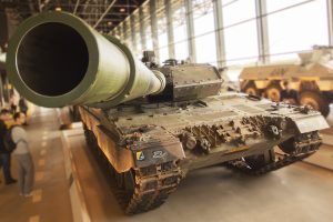 Spese Militari di Paesi UE + Italia: Crescita Record e Prospettive 2025 - 2026