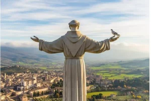 statua san francesco assisi grande
